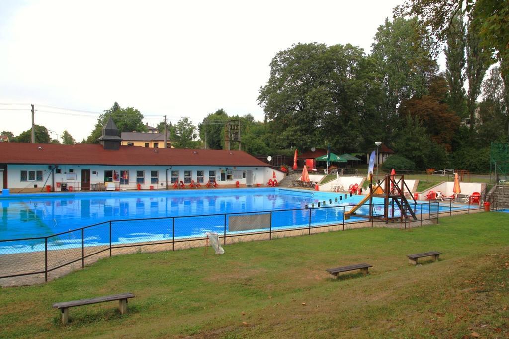 Apartman Eva Crhov Exteriör bild